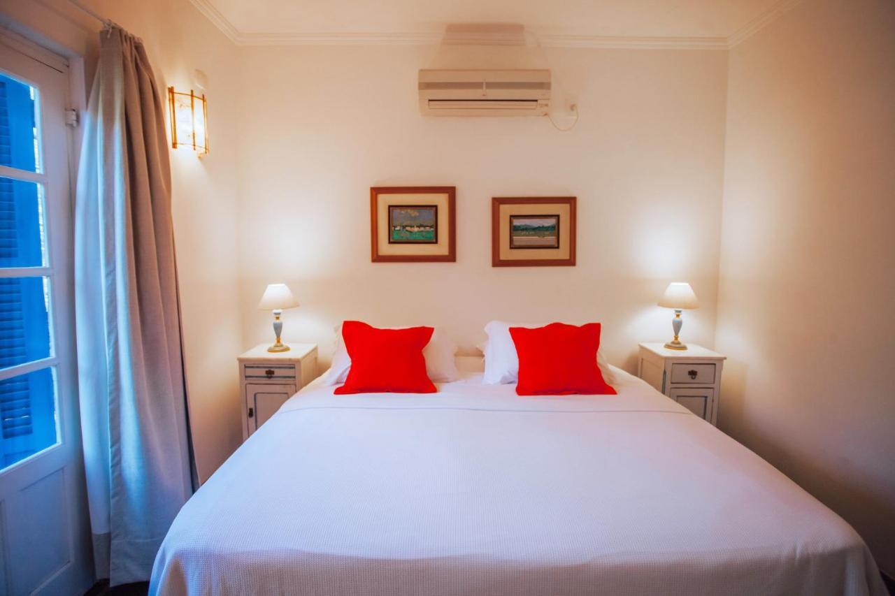 Hotel Pousada Dos Hibiscos Ильябела Экстерьер фото