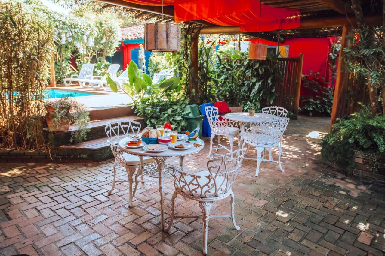 Hotel Pousada Dos Hibiscos Ильябела Экстерьер фото